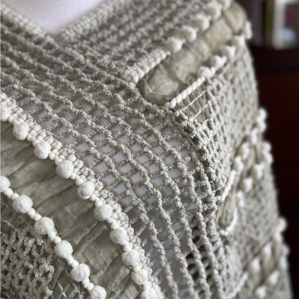 Fadivo New York Crochet shawl/Poncho light green size OS - Picture 4 of 7